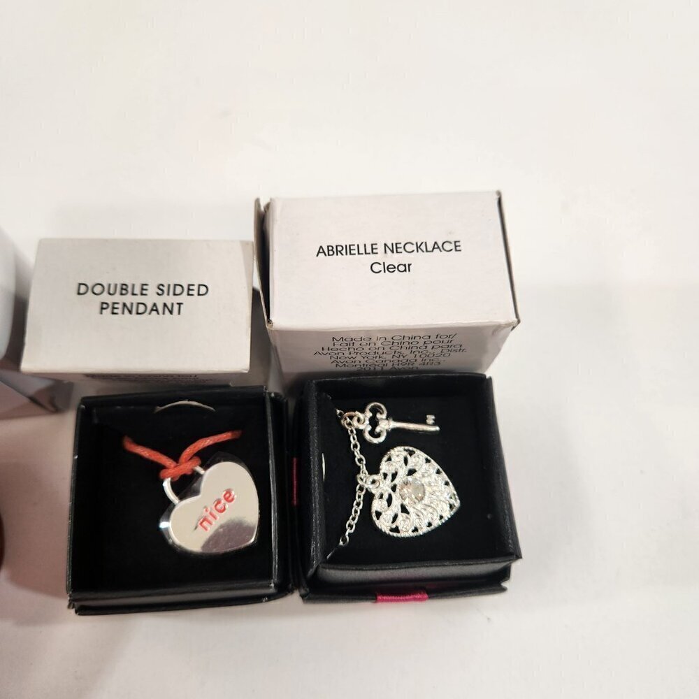 Avon Heart Jewelry Bundle Floating Hearts Arielle Double Sided Pendant NEW - Picture 5 of 7